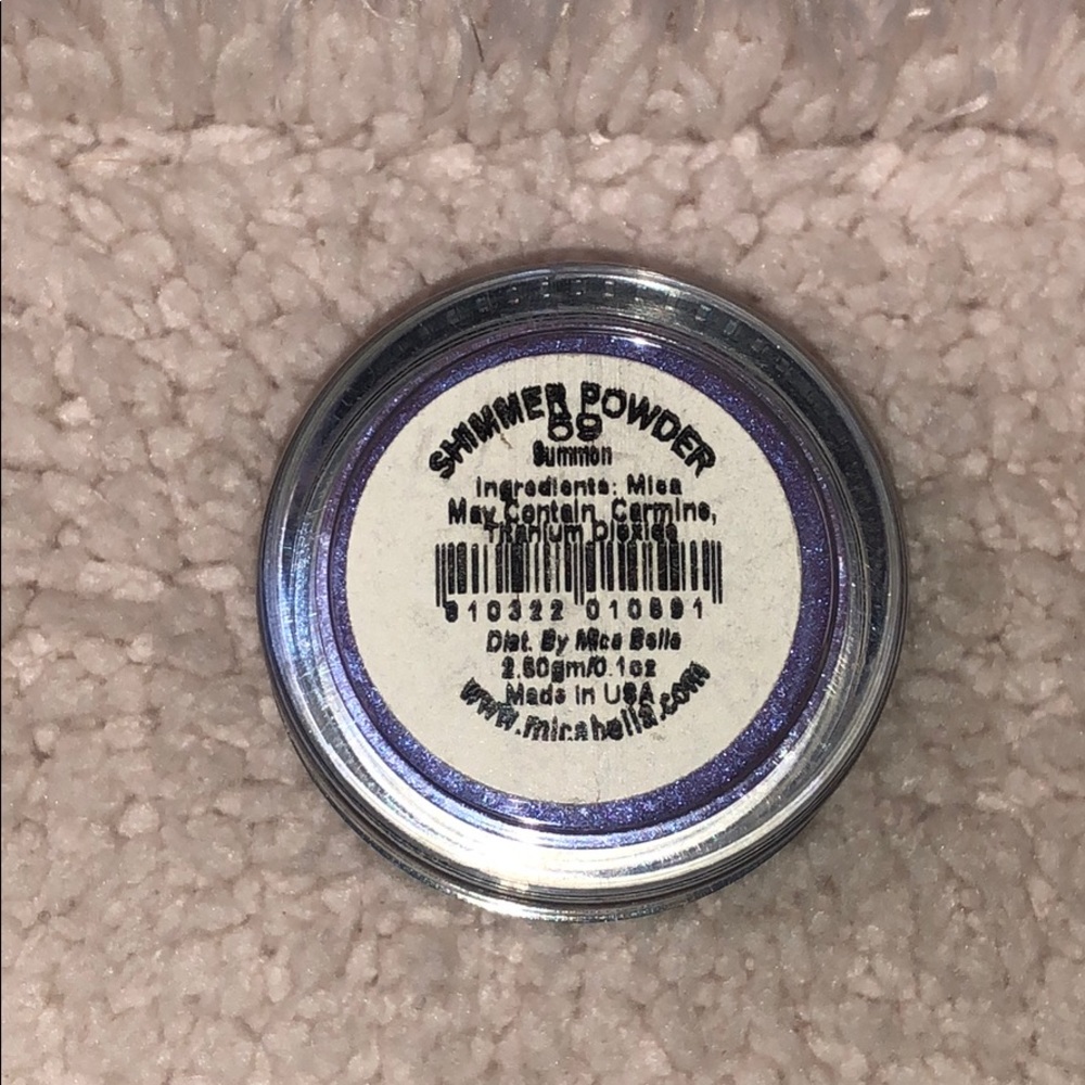 Micabella shimmer powder in 59 Summon